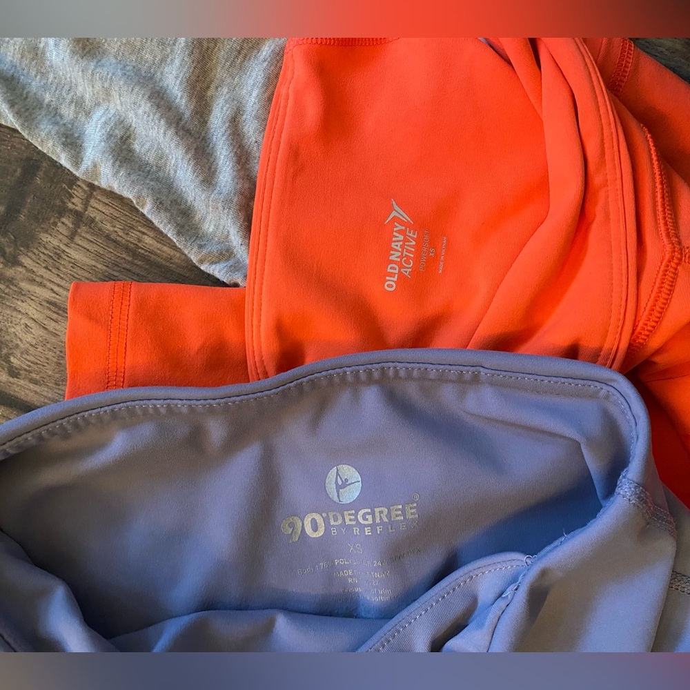 Workout clothes 🧘🏻‍♀️💪🏼 - Picture 3 of 7